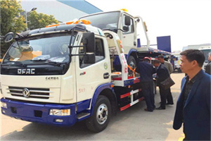 芗城汽车道路救援拖车价格